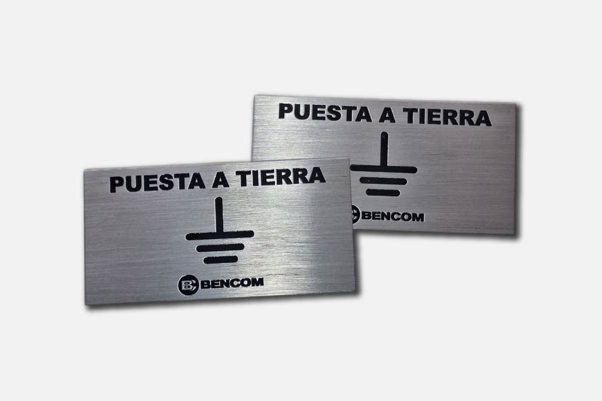 Chapas identificadoras